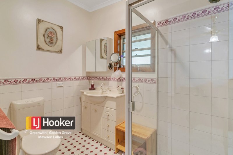 Photo - 16 Augustus Street, Modbury Heights SA 5092 - Image 3