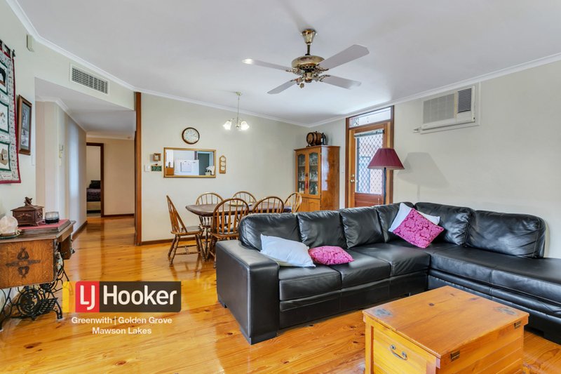 Photo - 16 Augustus Street, Modbury Heights SA 5092 - Image 9