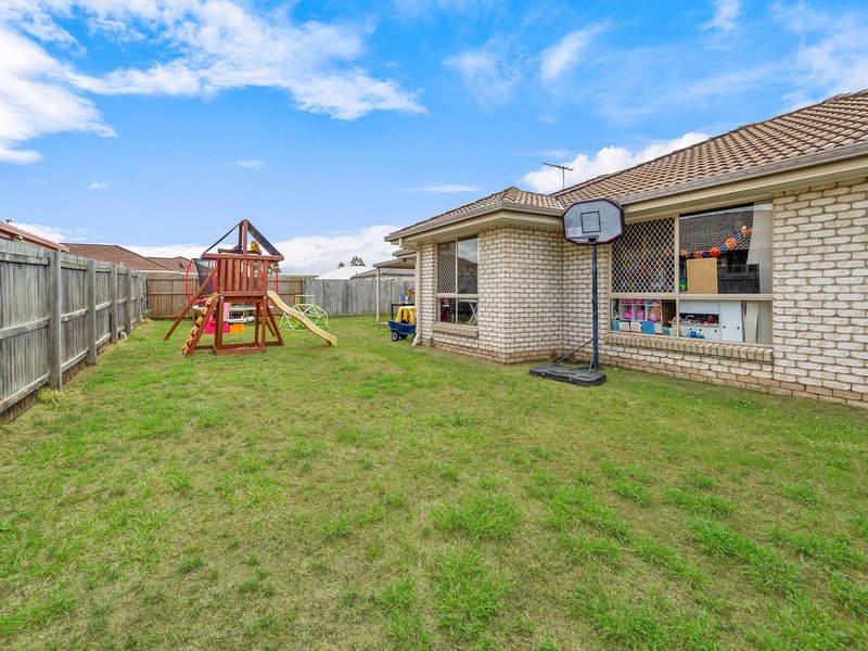 16 Auster Avenue, Bray Park QLD 4500