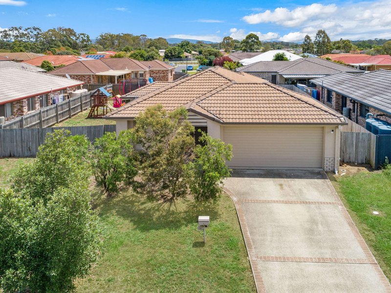 Photo - 16 Auster Avenue, Bray Park QLD 4500 - Image 11