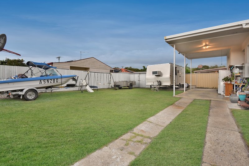 Photo - 16 Avon Avenue, Banksia Beach QLD 4507 - Image 22