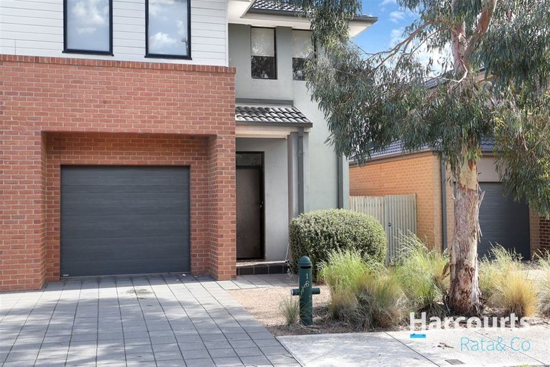 Photo - 16 Bacchus Drive, Epping VIC 3076 - Image 9