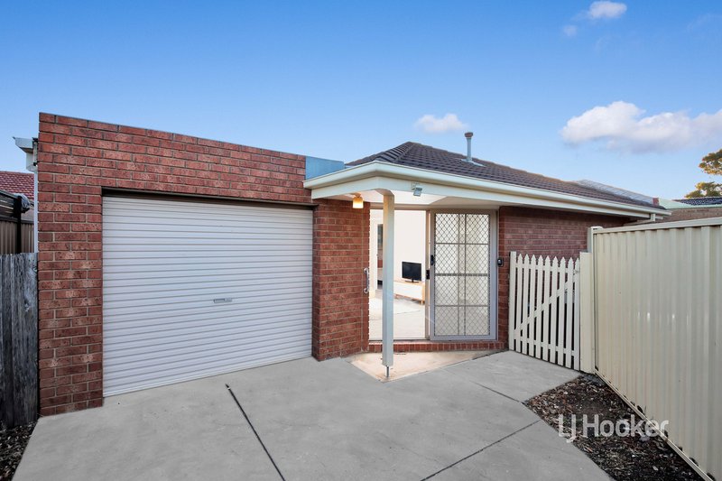 16 Balaclava Avenue, Altona Meadows VIC 3028