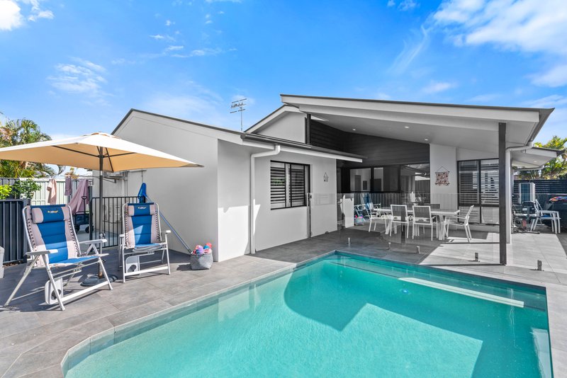 Photo - 16 Barklya Place, Palm Beach QLD 4221 - Image 6