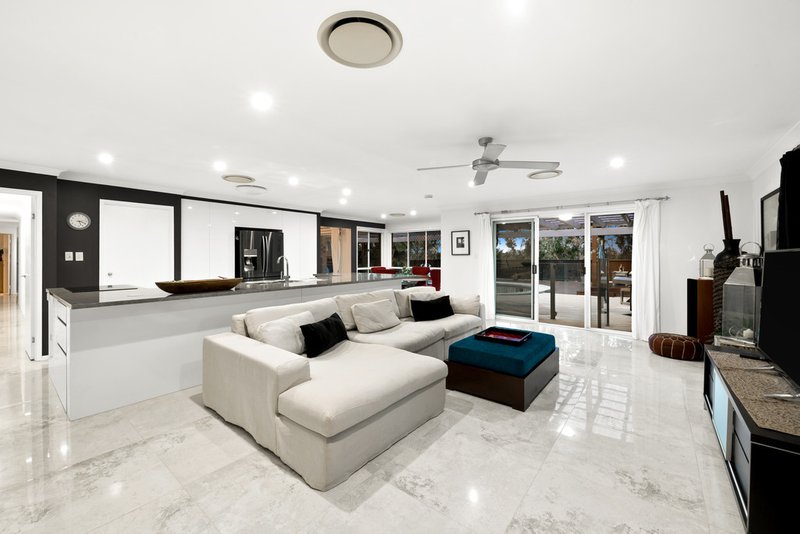 Photo - 16 Barkston Court, Buderim QLD 4556 - Image 3