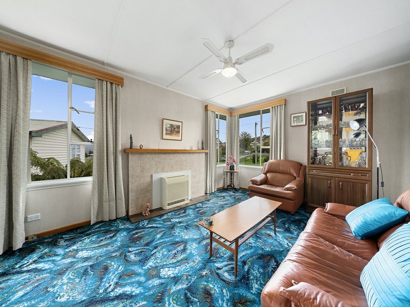 Photo - 16 Barossa Road, Glenorchy TAS 7010 - Image 5