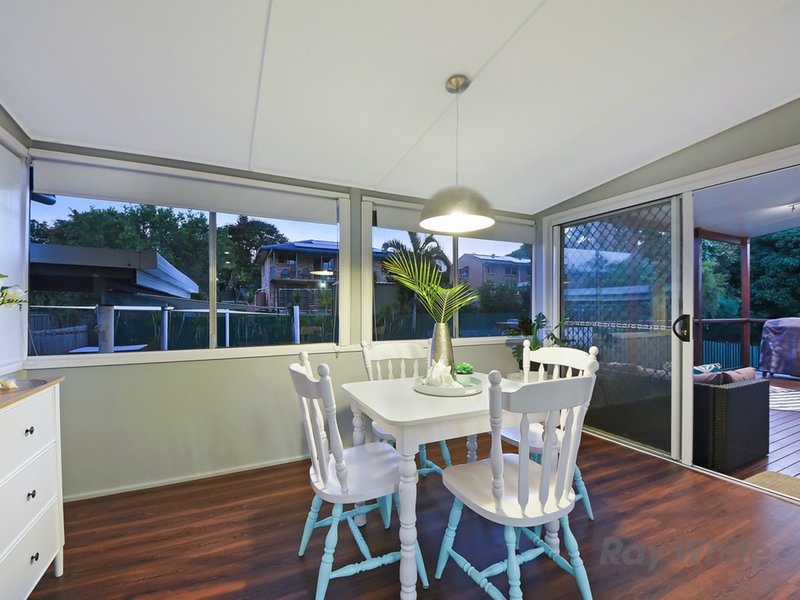 Photo - 16 Barrabui Street, Bracken Ridge QLD 4017 - Image 6