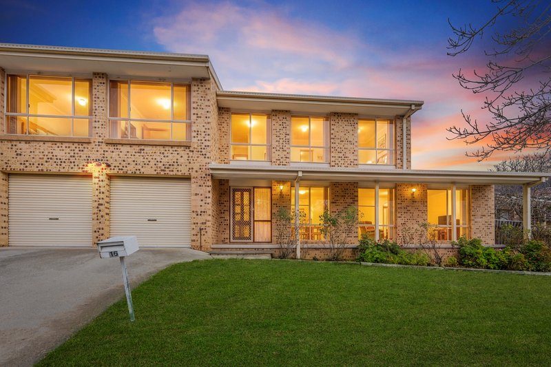Photo - 16 Barracks Flat Drive, Karabar NSW 2620 - Image 1
