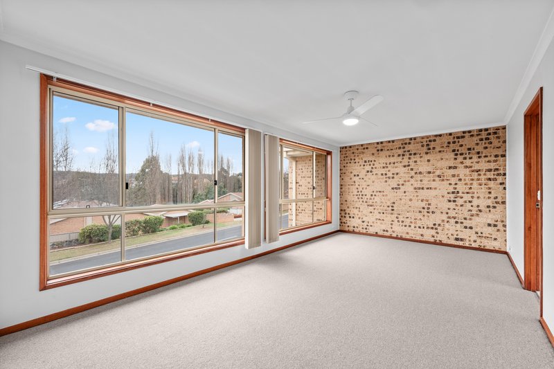 Photo - 16 Barracks Flat Drive, Karabar NSW 2620 - Image 14