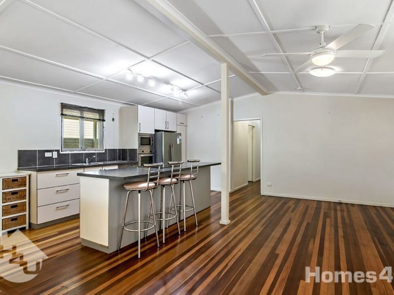 Photo - 16 Barron Road, Margate QLD 4019 - Image 3