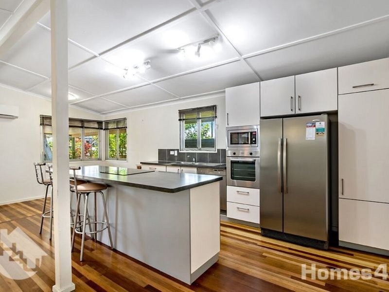 Photo - 16 Barron Road, Margate QLD 4019 - Image 4