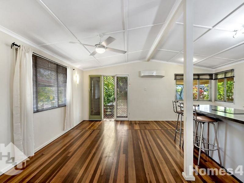 Photo - 16 Barron Road, Margate QLD 4019 - Image 5