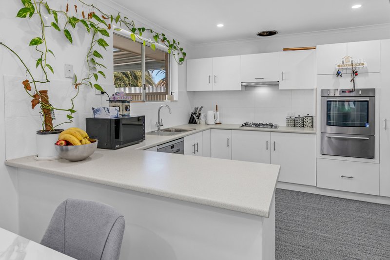 Photo - 16 Barton Crescent, Burton SA 5110 - Image 7