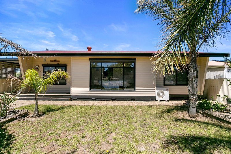 Photo - 16 Barton Road, Tiddy Widdy Beach SA 5571 - Image 2