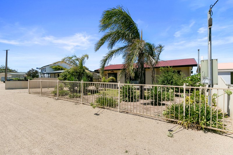 Photo - 16 Barton Road, Tiddy Widdy Beach SA 5571 - Image 18