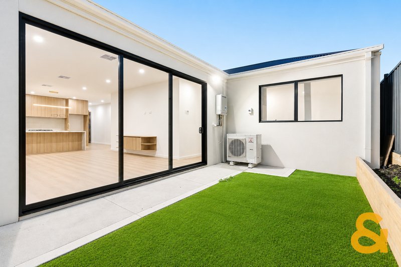 Photo - 16 Basalt Street, Donnybrook VIC 3064 - Image 17