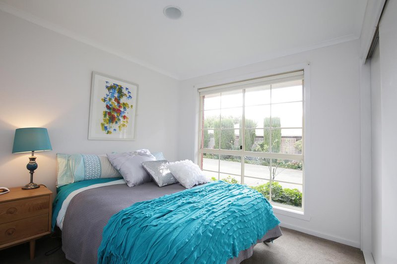Photo - 1/6 Basin Rise, Highton VIC 3216 - Image 6