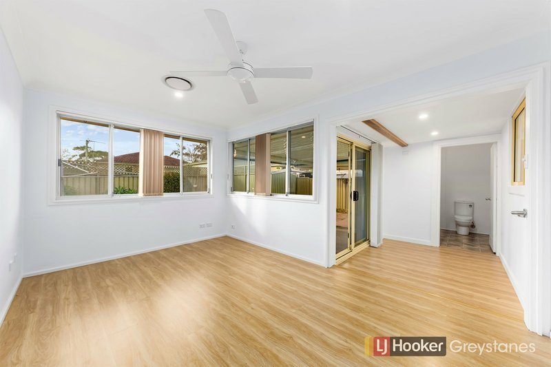 Photo - 16 Bathurst Street, Greystanes NSW 2145 - Image 5