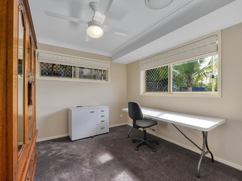 Photo - 16 Bauple Street, Albany Creek QLD 4035 - Image 12