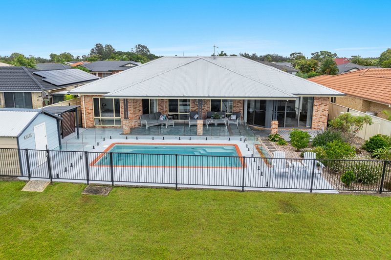 Photo - 16 Bayview Drive, Yamba NSW 2464 - Image 12