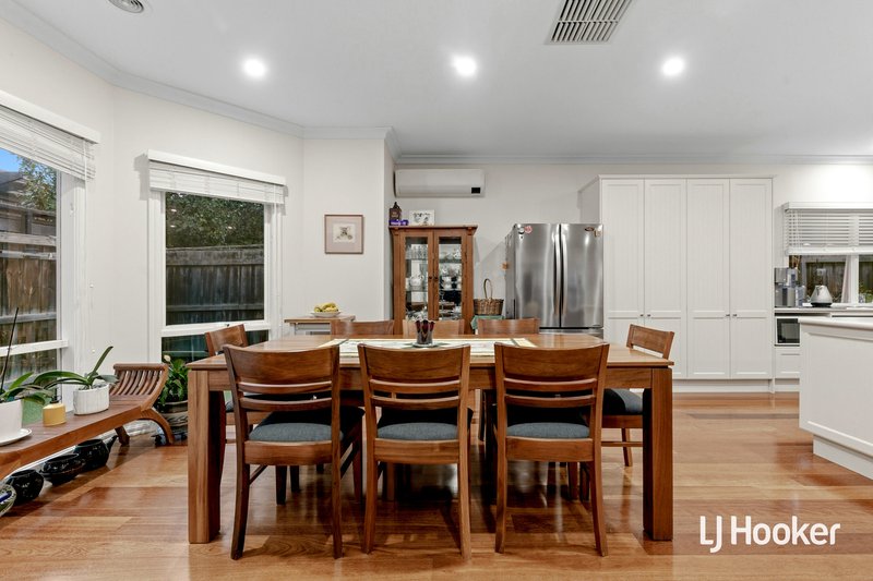 Photo - 16 Beacon Avenue, Point Cook VIC 3030 - Image 9