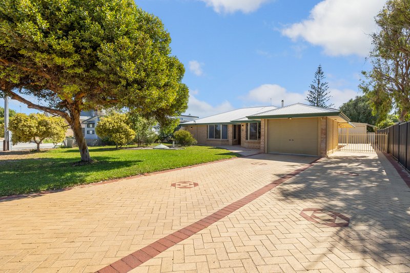 16 Beacon Road, Lancelin WA 6044