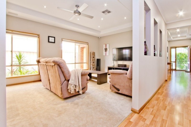 Photo - 16 Beatty Street, Flinders Park SA 5025 - Image 3