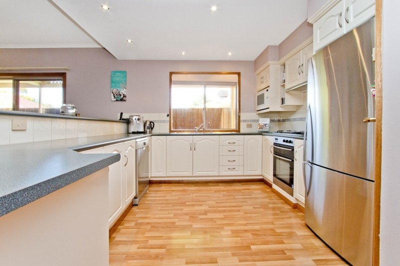 Photo - 16 Beatty Street, Flinders Park SA 5025 - Image 6