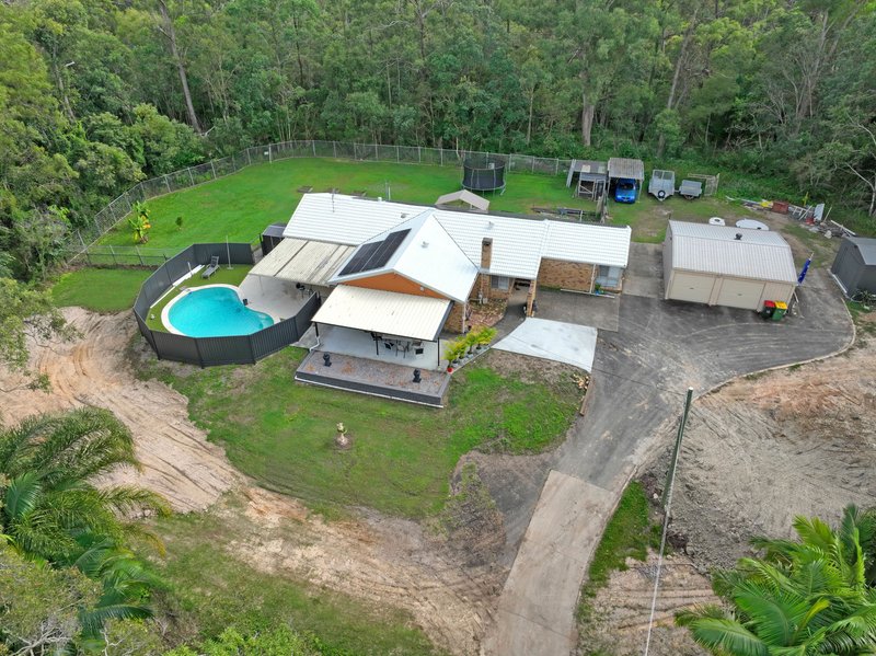 Photo - 16 Beausang Place, Ormeau QLD 4208 - Image 2
