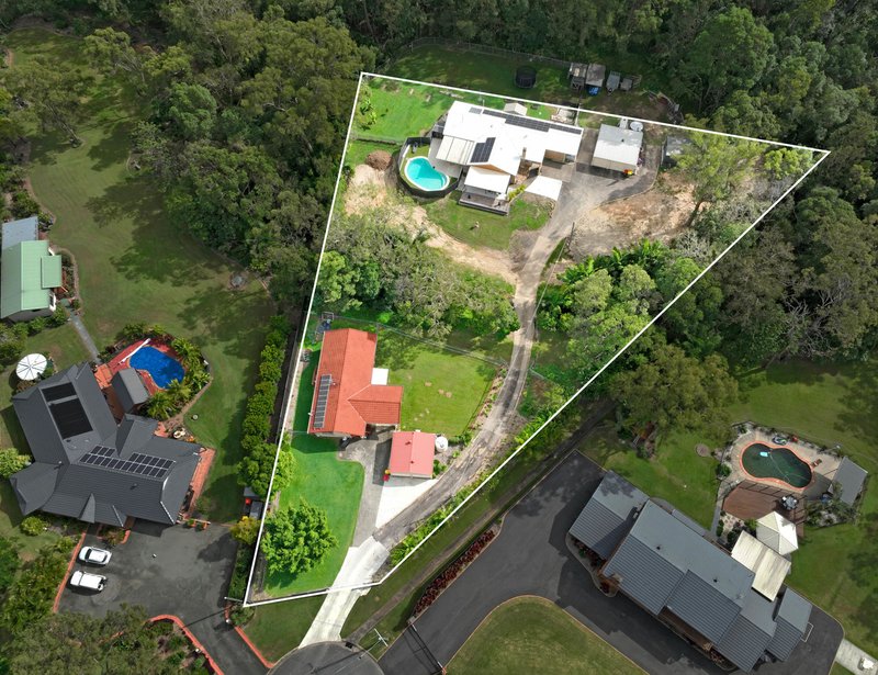 Photo - 16 Beausang Place, Ormeau QLD 4208 - Image 4