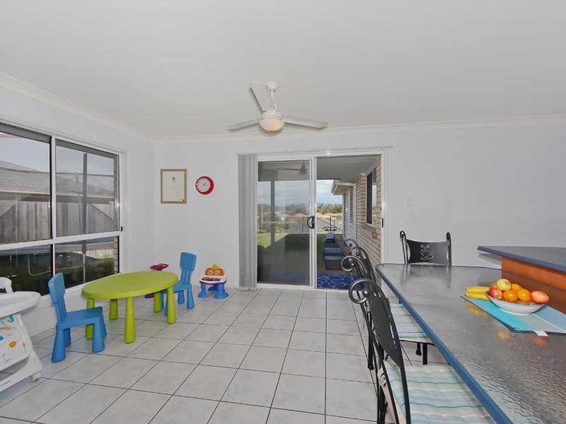 Photo - 16 Bedroff Street, Upper Coomera QLD 4209 - Image 4