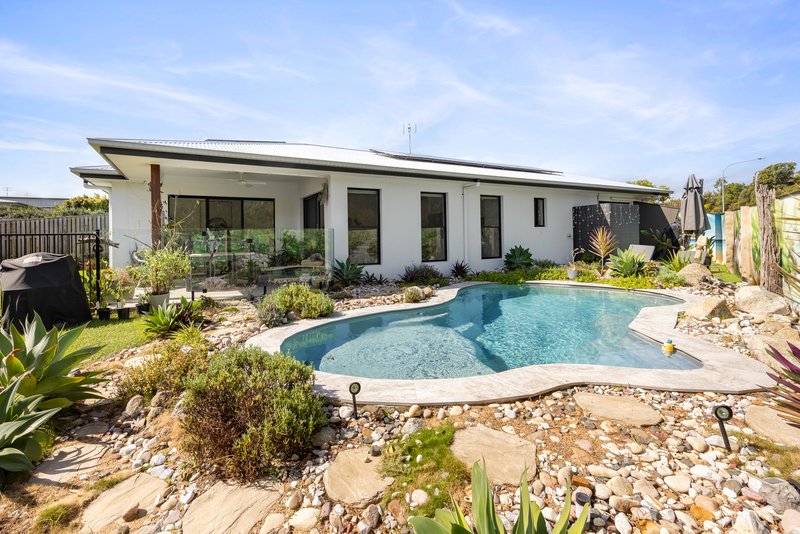 Photo - 16 Beech Court, Peregian Springs QLD 4573 - Image 1