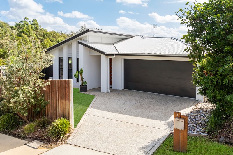 Photo - 16 Beech Court, Peregian Springs QLD 4573 - Image 2