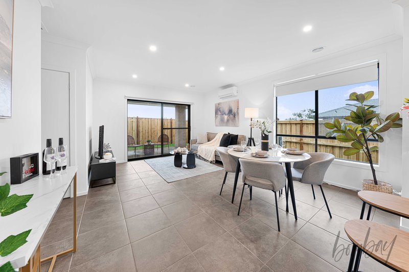 Photo - 16 Beewar Street, Mickleham VIC 3064 - Image 5