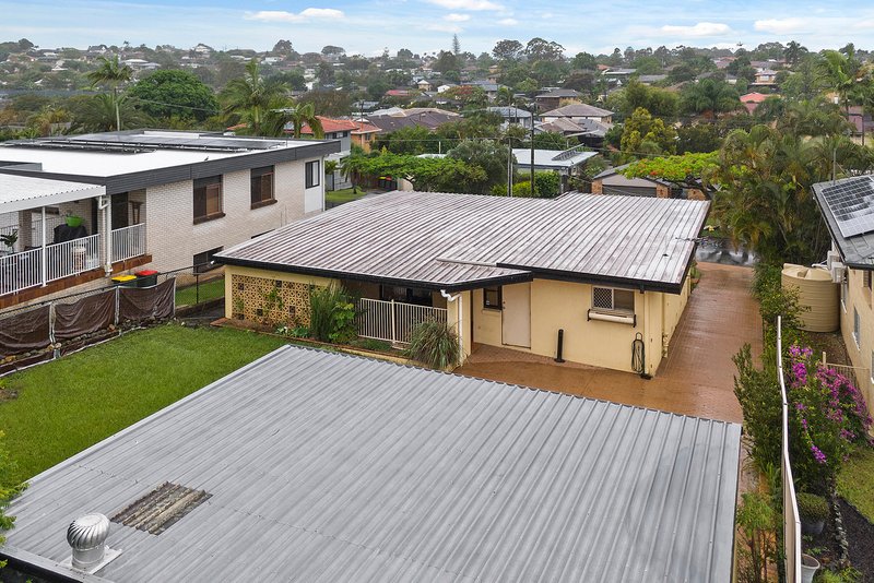 Photo - 16 Belinda Street, Aspley QLD 4034 - Image 4