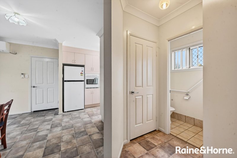 Photo - 1/6 Bell Place, Warwick QLD 4370 - Image 15