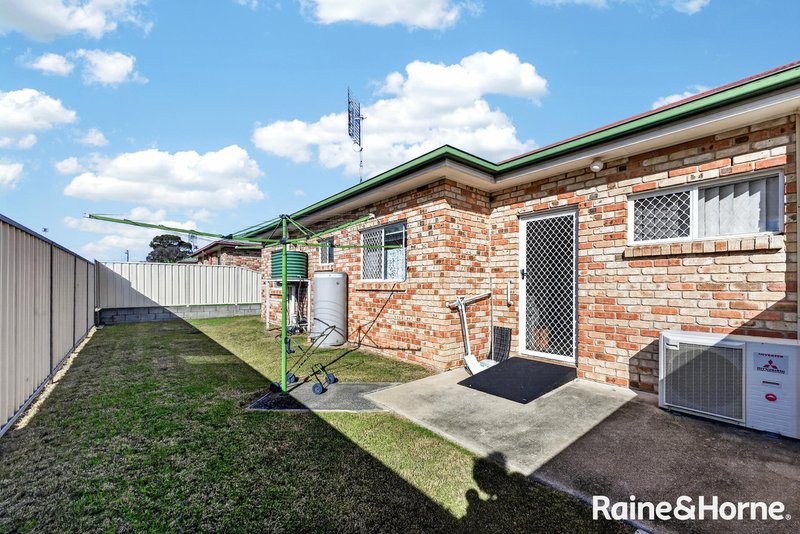 Photo - 1/6 Bell Place, Warwick QLD 4370 - Image 17