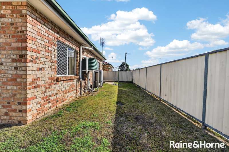 Photo - 1/6 Bell Place, Warwick QLD 4370 - Image 18