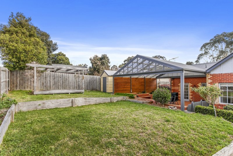 Photo - 16 Bella Vista Way, Lilydale VIC 3140 - Image 15