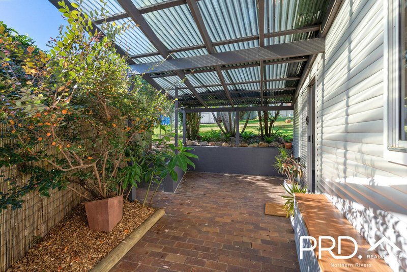 Photo - 16 Bellevue Avenue, Lismore Heights NSW 2480 - Image 11