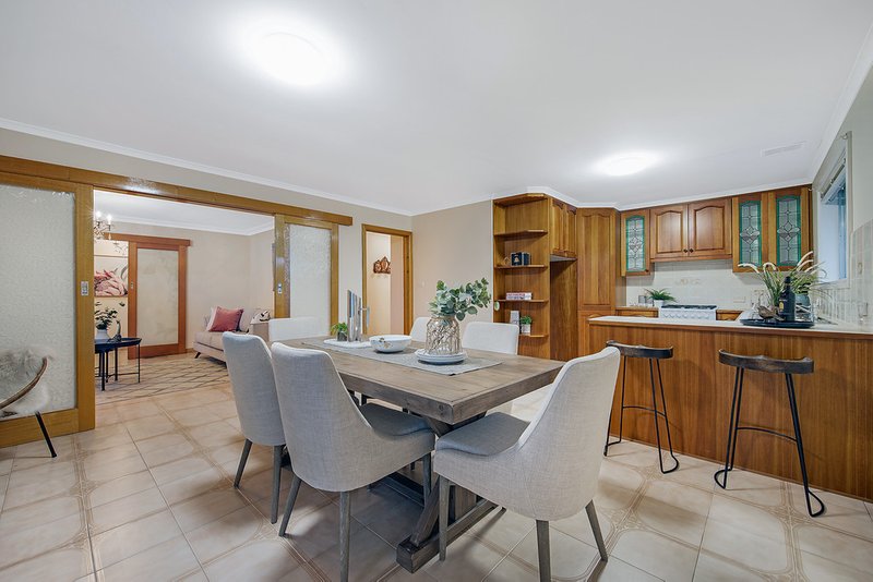 Photo - 16 Bellevue Court, Mulgrave VIC 3170 - Image 3