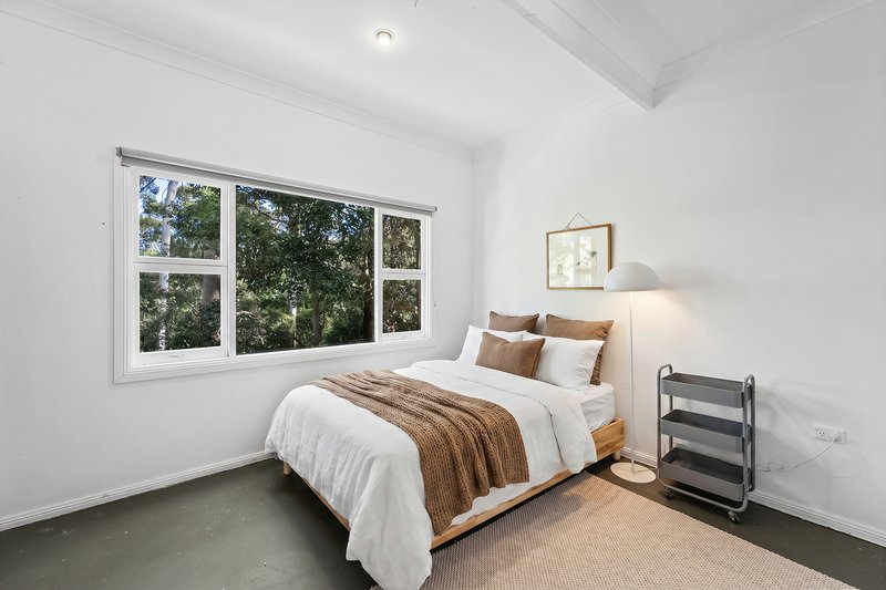 Photo - 16 Bellevue Crescent, North Avoca NSW 2260 - Image 10