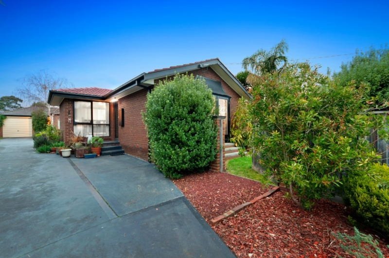 16 Bellevue Crescent, Seaford VIC 3198