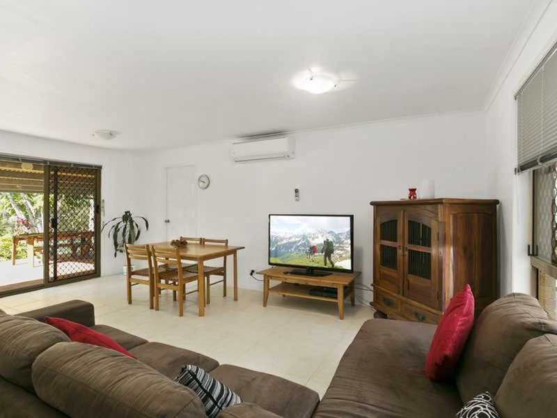 Photo - 16 Bent Street, Nerang QLD 4211 - Image 4