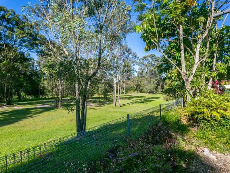 Photo - 16 Bent Street, Nerang QLD 4211 - Image 12