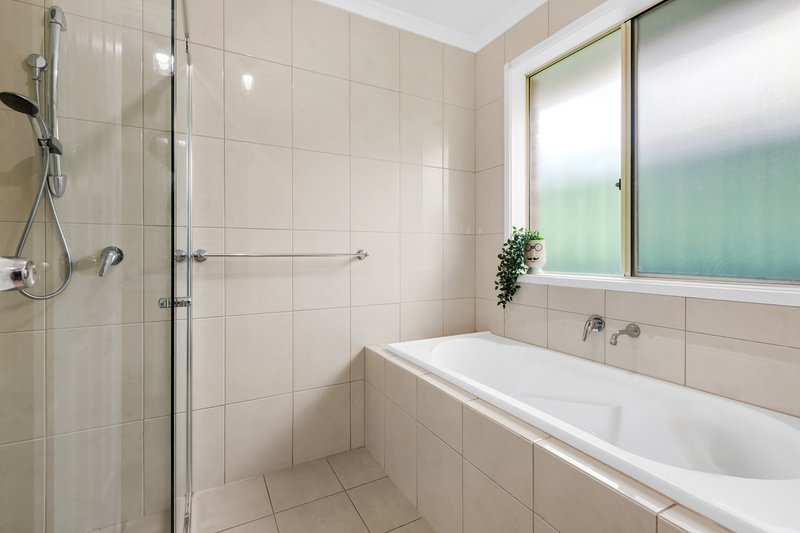 Photo - 16 Bentley Road, Blakeview SA 5114 - Image 15