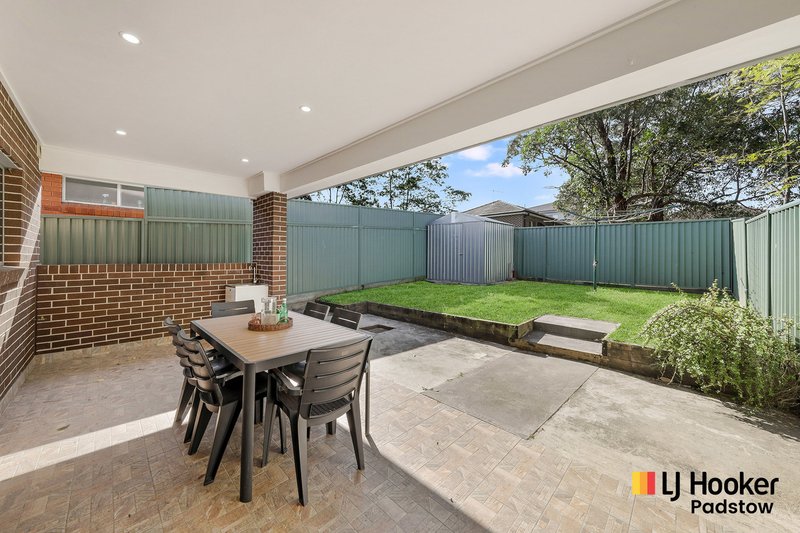 Photo - 16 Berrima Avenue, Padstow NSW 2211 - Image 4