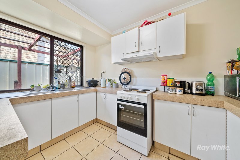 Photo - 16 Beutel Street, Waterford West QLD 4133 - Image 6