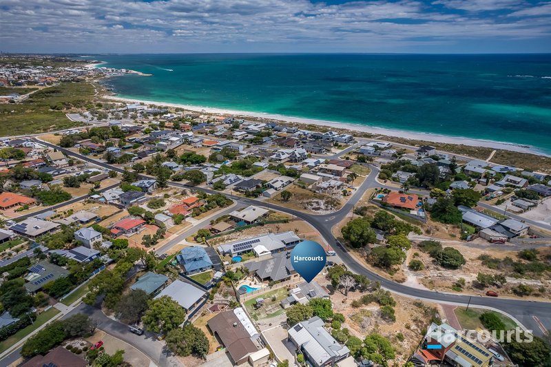 Photo - 16 Beverley Crescent, Quinns Rocks WA 6030 - Image 5