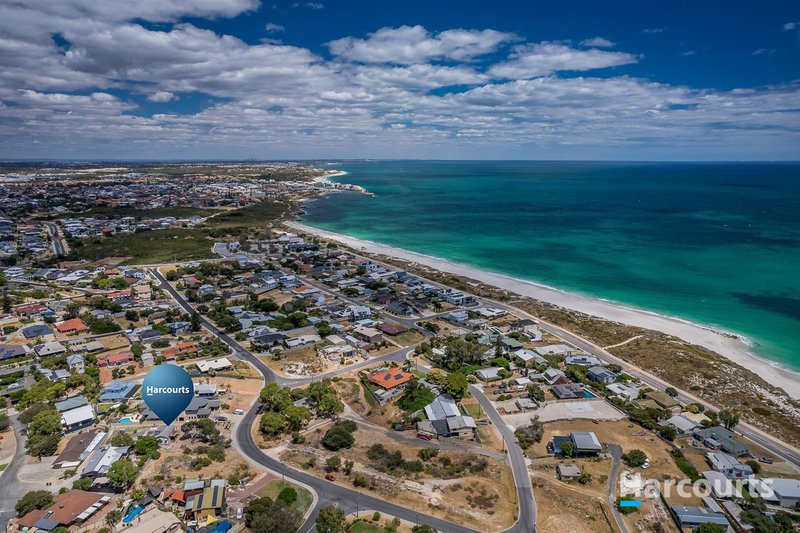 Photo - 16 Beverley Crescent, Quinns Rocks WA 6030 - Image 10